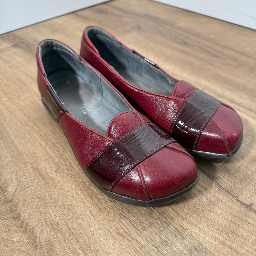 Naot Red Leather Flat Slip On Shoe Comfort Patent Leather Accents 37